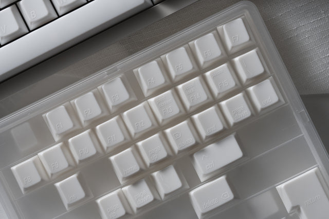 LeleLab Hokkaido White Keycap Set