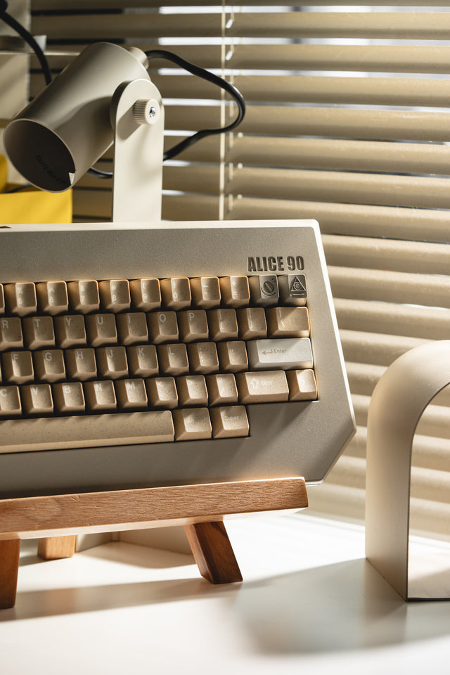 Lelelab Matra Alice 90 Retro Mechanical Keyboard Kit